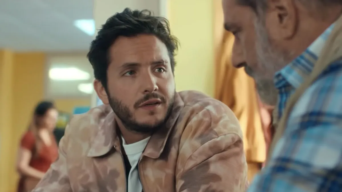 Recalé sur Netflix : pourquoi la scène où Eddy découvre que sa mère a pris l’argent fait si mal